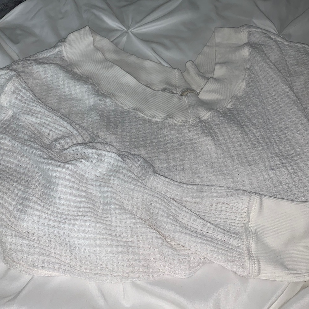 Pure white light long sleeve